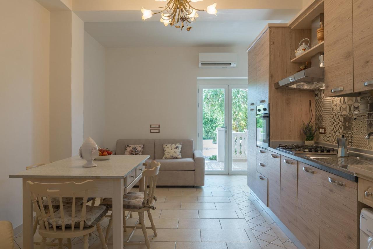 Appartamento Ortensia In Villa Mariella Ostuni Zewnętrze zdjęcie
