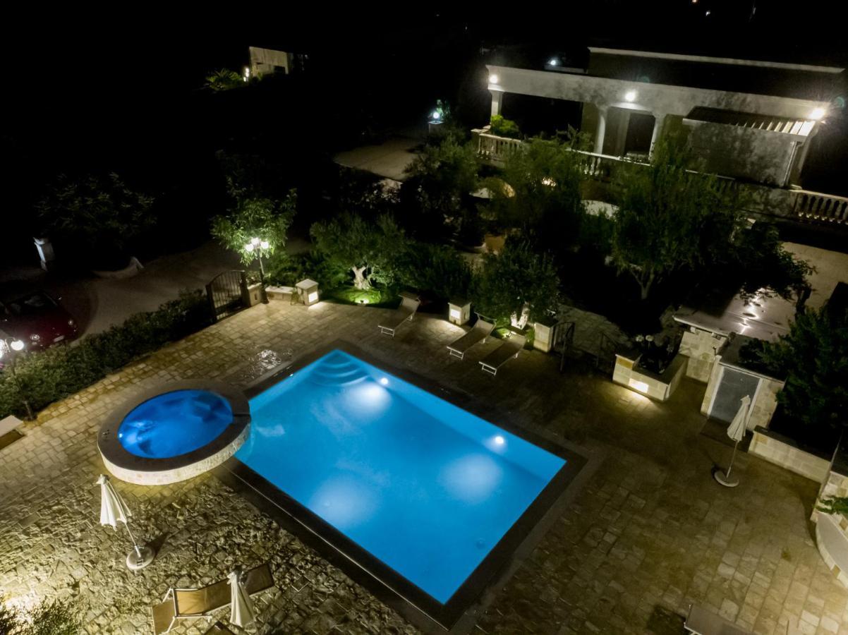 Appartamento Ortensia In Villa Mariella Ostuni Zewnętrze zdjęcie
